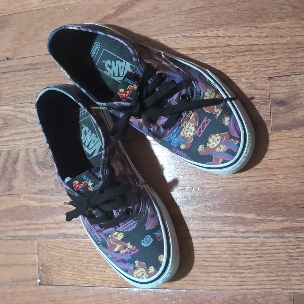 VANS | Nintendo Donkey Kong Lace Vans